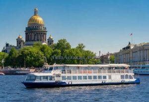 Купить тур на теплоход из Санкт-Петербурга